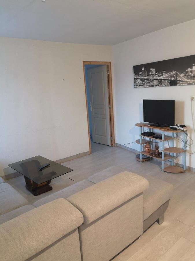 Апартаменты F1 1Er Etage 3 Personnes Обена Экстерьер фото